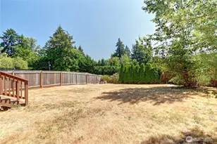 14413 Sandy Glen E, Puyallup, WA 98375 - Photo 23