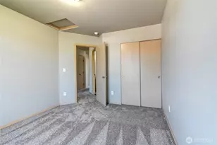 14413 Sandy Glen E, Puyallup, WA 98375 - Photo 17