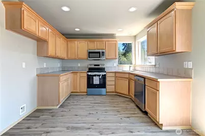 14413 Sandy Glen E, Puyallup, WA 98375 - Photo 7