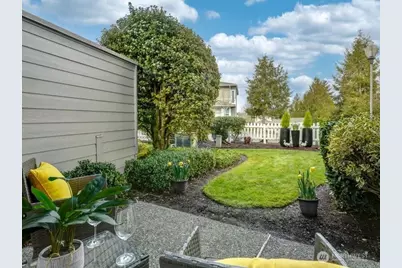 22527 SE 38th Terrace #1424, Issaquah, WA 98029 - Photo 15