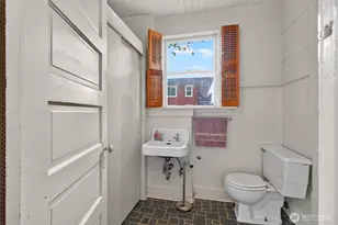 115 3rd Ave N, Edmonds, WA 98020 - Photo 27