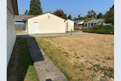 603 Gove, Steilacoom, WA 98388 - Photo 9