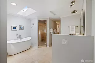 9726 SE 40th St, Mercer Island, WA 98040 - Photo 23