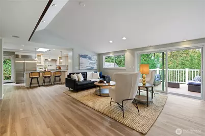9726 SE 40th Street, Mercer Island, WA 98040 - Photo 11