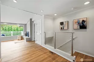 9726 SE 40th St, Mercer Island, WA 98040 - Photo 5