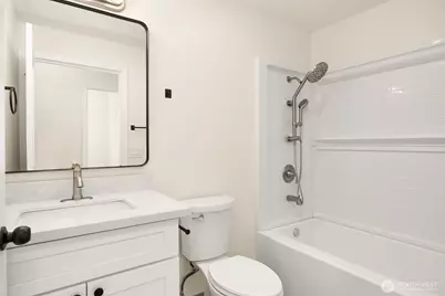 515 241st Lane SE #W2, Sammamish, WA 98074 - Photo 11