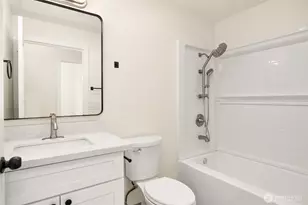 515 241st Ln SE, Sammamish, WA 98074 - Photo 11
