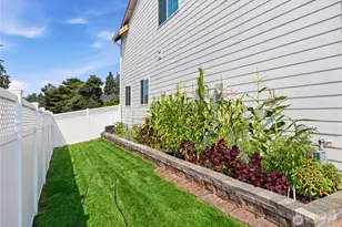 9323 S Ainsworth Ave, Tacoma, WA 98444 - Photo 7