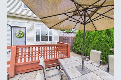 1108 S 207th Street, SeaTac, WA 98198 - Photo 3