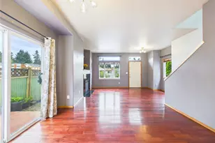 1108 S 207th St, SeaTac, WA 98198 - Photo 9