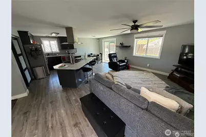 749 Commodore Lane, Camano Island, WA 98282 - Photo 3
