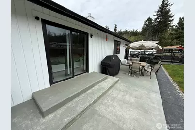 749 Commodore Lane, Camano Island, WA 98282 - Photo 27