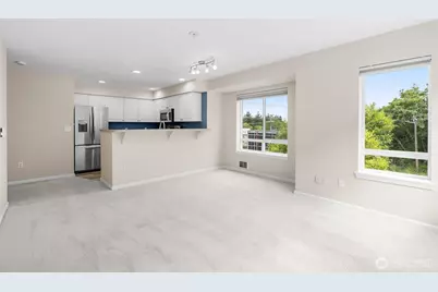 2530 Fifteenth Avenue W #410, Seattle, WA 98119 - Photo 5