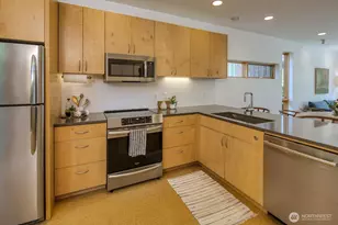 449 Sprout Path NW, Bainbridge Island, WA 98110 - Photo 7