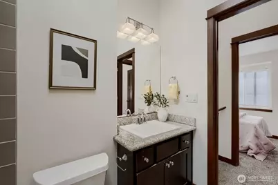 9519 8th Avenue NW #B, Seattle, WA 98117 - Photo 17