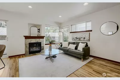 9519 8th Avenue NW #B, Seattle, WA 98117 - Photo 3