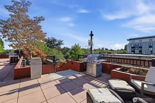 424 N 85th St, Seattle, WA 89103 - Photo 23