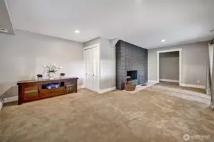 16038 68th Ave W, Edmonds, WA 98026 - Photo 27