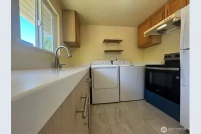 1773 19th Avenue S, Seattle, WA 98144 - Photo 11