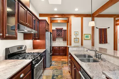 1910 40th Street, Bellingham, WA 98229 - Photo 17