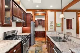 1910 40th St, Bellingham, WA 98229 - Photo 17