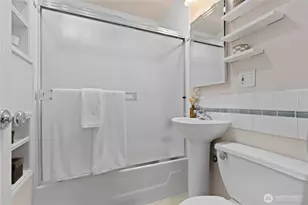 6632 NE 191st St, Kenmore, WA 98028 - Photo 17