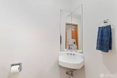 17745 Case Road SW, Rochester, WA 98579 - Photo 19