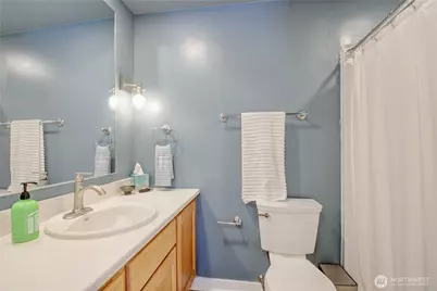4528 N Alamo Way, Oak Harbor, WA 98277 - Photo 13