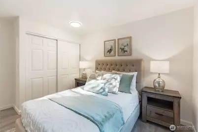 10822 NE 148th Lane #J102, Bothell, WA 98011 - Photo 17