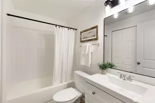 10822 NE 148th Ln, Bothell, WA 98011 - Photo 13
