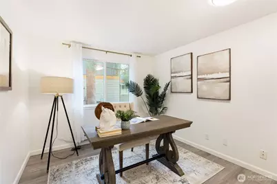 10822 NE 148th Lane #J102, Bothell, WA 98011 - Photo 15