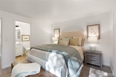 10822 NE 148th Lane #J102, Bothell, WA 98011 - Photo 19