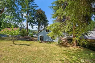 613 Cherry St, Raymond, WA 98577 - Photo 29