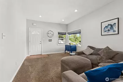 613 Cherry Street, Raymond, WA 98577 - Photo 5