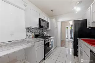 19507 86th Ave W, Edmonds, WA 98026 - Photo 17