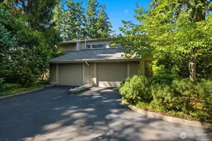 19507 86th Ave W, Edmonds, WA 98026 - Photo 1