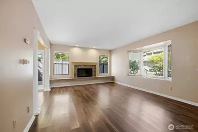 19507 86th Avenue W #507, Edmonds, WA 98026 - Photo 5