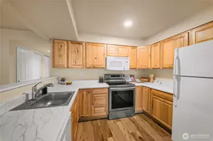 4511 Lexington Pl NE, Olympia, WA 98516 - Photo 9
