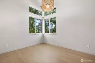 3454 33rd Ave W, Seattle, WA 98199 - Photo 23
