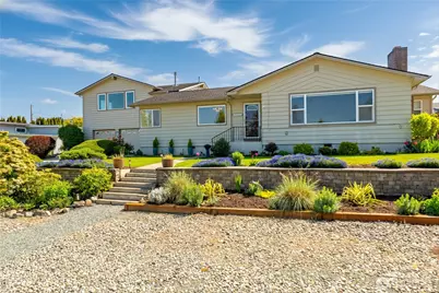 1119 Longview Avenue, Anacortes, WA 98221 - Photo 5