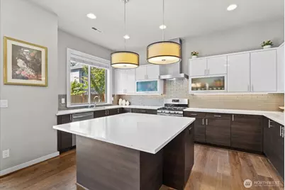 3527 NE Ne. 7th Street, Renton, WA 98056 - Photo 13