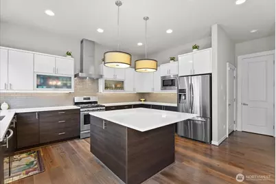 3527 NE Ne. 7th Street, Renton, WA 98056 - Photo 11