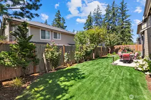 3527 NE 7th St, Renton, WA 98056 - Photo 7