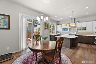 3527 NE 7th St, Renton, WA 98056 - Photo 15