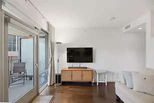 590 1st Ave S, Seattle, WA 98104 - Photo 11