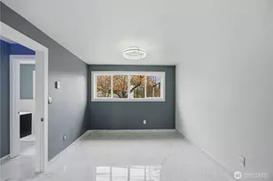 748 S Cloverdale St, Seattle, WA 98108 - Photo 3