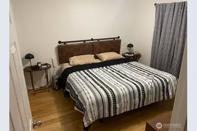 210 Broadway #6, Tacoma, WA 98402 - Photo 9