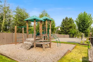 13949 SE 183rd St, Renton, WA 98058 - Photo 31