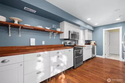 3111 154th Street SW, Lynnwood, WA 98087 - Photo 9