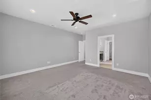 1320 W Pax Ct, Sunnyside, WA 98944 - Photo 17
